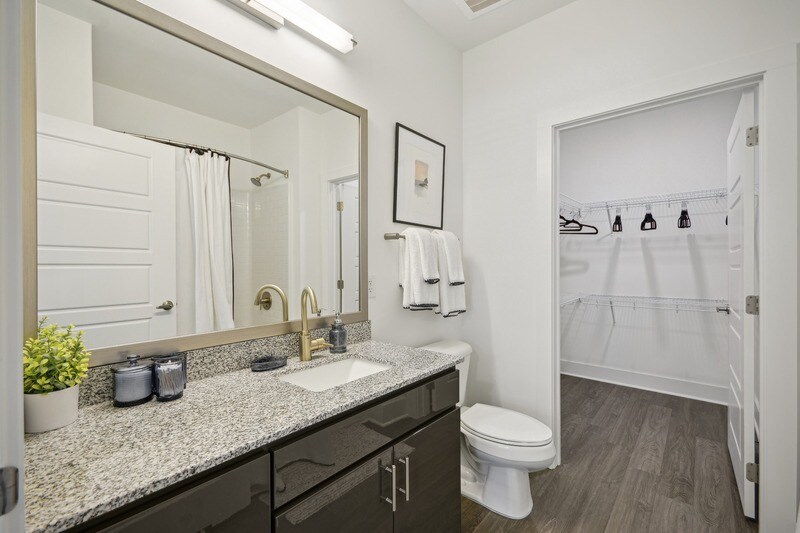More Photos Of 501 W 4th St, Winston-Salem Apartments For Lease