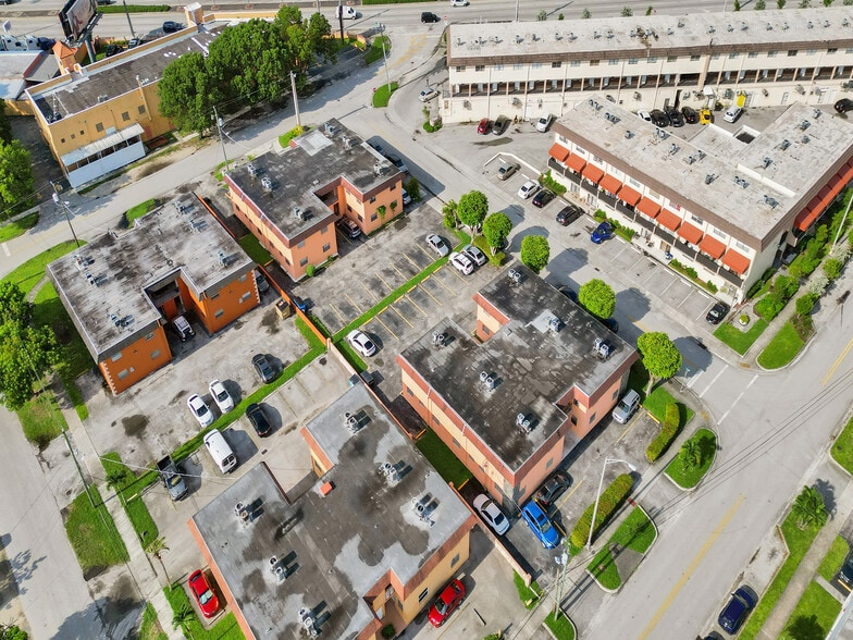 More Photos Of 720 W 16th, Hialeah Apartments For Sale