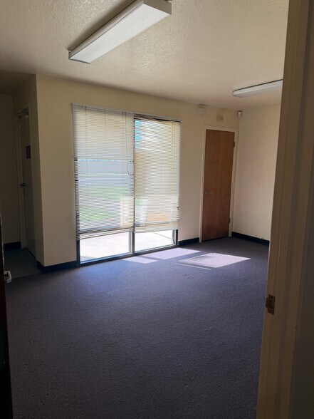 More Photos Of 4009-4089 Cherokee Rd, Stockton Light Distribution For Lease