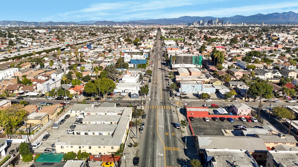 More Photos Of 7509-7521 S Broadway, Los Angeles Apartments For Sale
