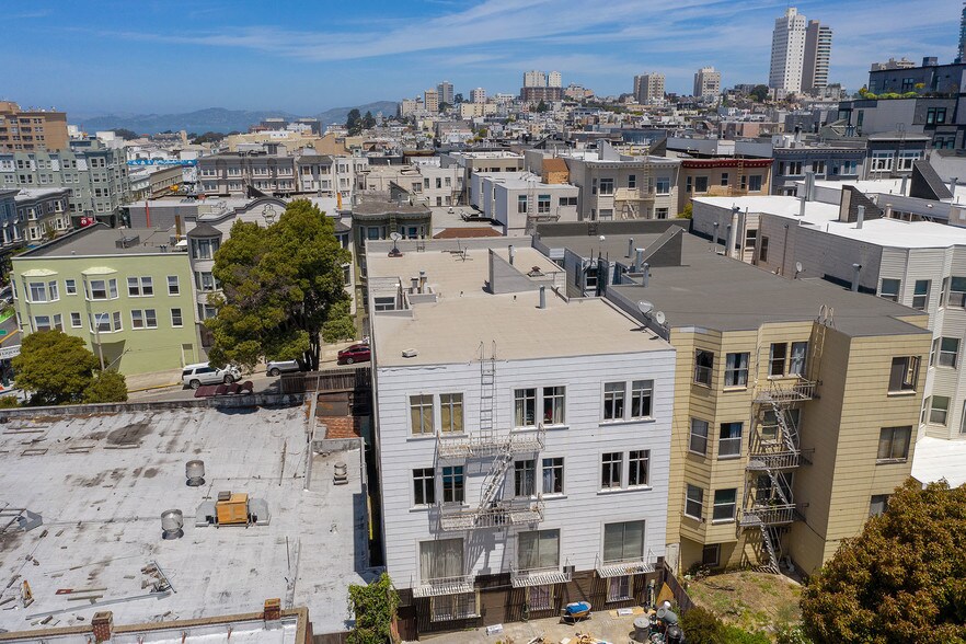 More Photos Of 1675 Clay St, San Francisco Apartments For Sale