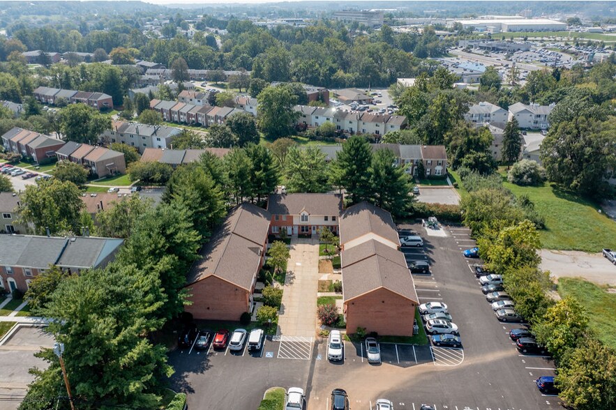 More Photos Of 111 Warren Rd, Cockeysville Office For Lease