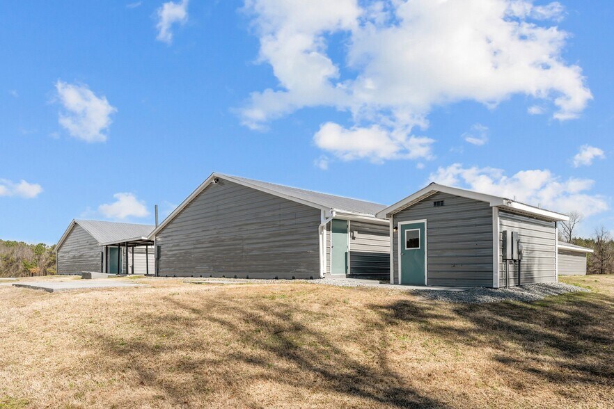 More Photos Of 9572 Hwy 41 W, Pink Hill Land For Sale