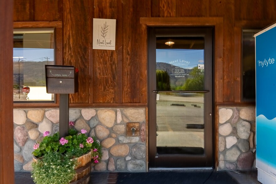 More Photos Of 911 19th Ave, Oroville Freestanding For Sale