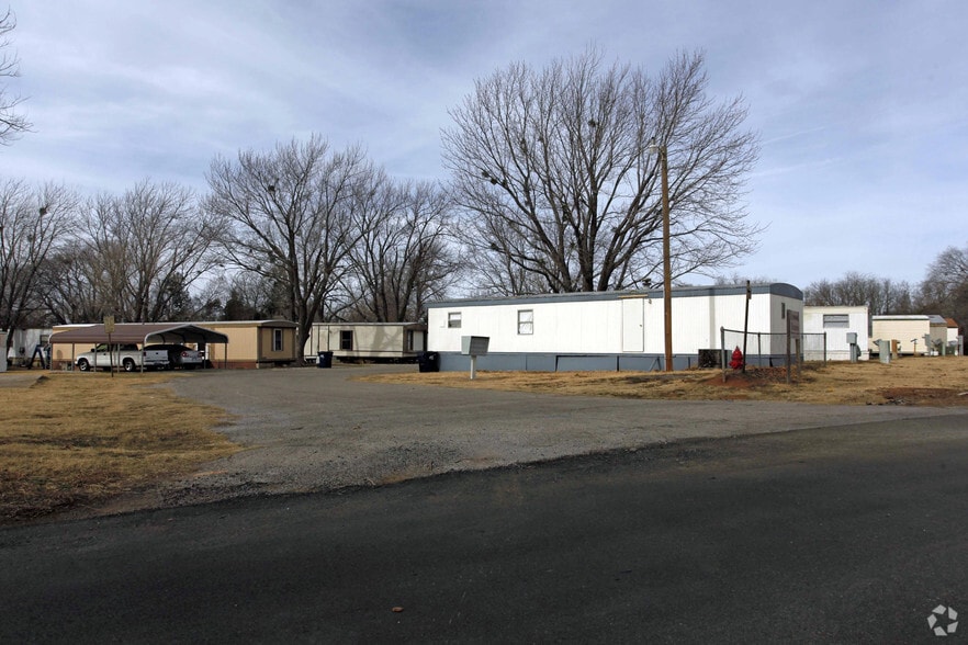 More Photos Of 400 S Front St, Noble Manufactured Housing Mobile Home Park For Sale