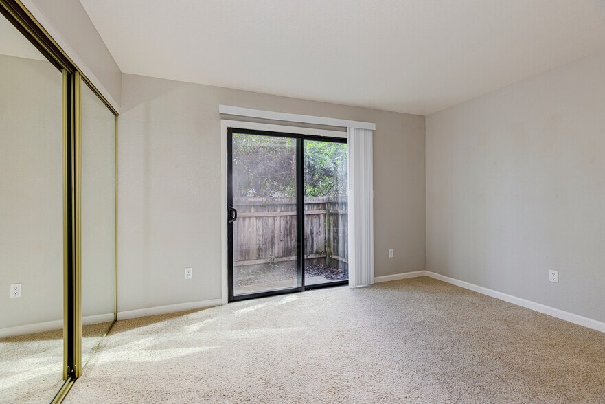 More Photos Of 505-531 Capps Ln, Ukiah Apartments For Sale