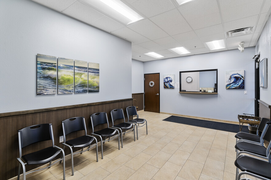 Primary Photo Of 6252 S Rainbow Blvd, Las Vegas Medical For Lease