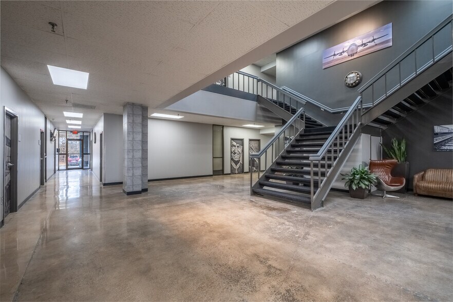 More Photos Of 510 Plaza Dr, College Park Office For Lease