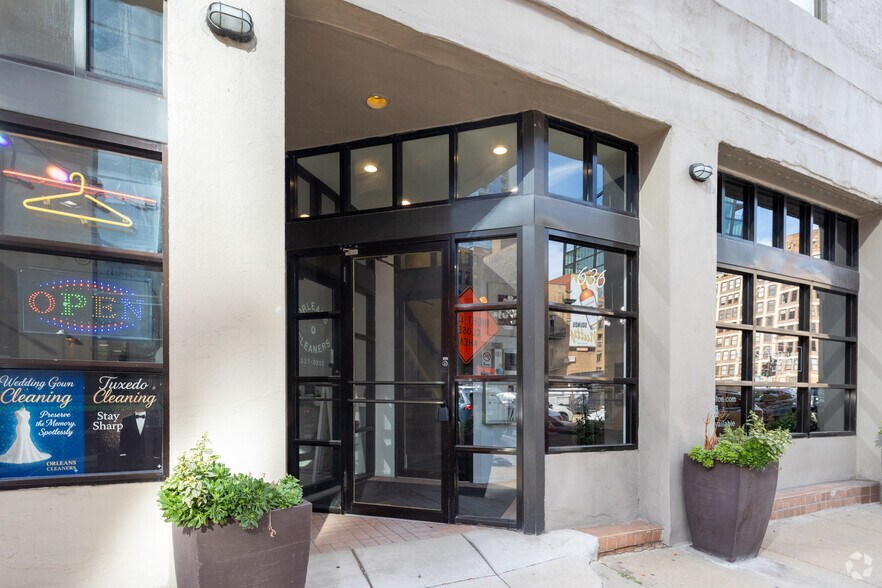 More Photos Of 634-636 N Orleans St, Chicago Apartments For Sale