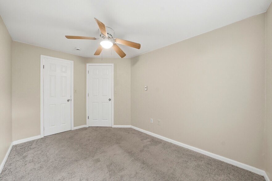 More Photos Of 55 Washington St, Lockport Apartments For Sale