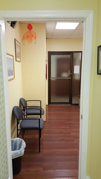 More Photos Of 526 Bloomfield Ave, Caldwell Medical For Lease