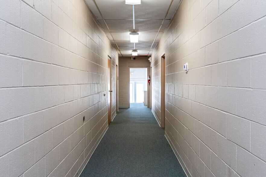 More Photos Of 4445 Wilmington Pike, Dayton Religious Facility For Sale