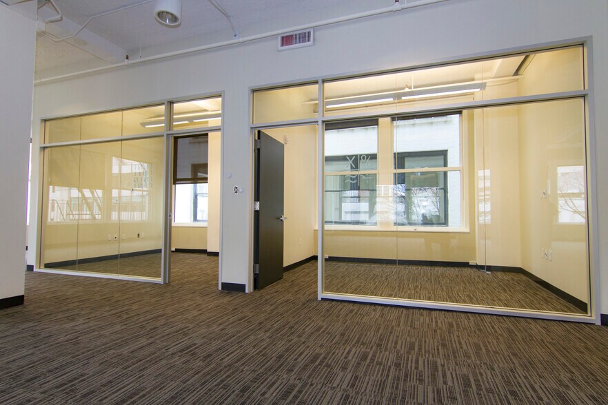More Photos Of 225 SW Broadway, Portland Office For Lease