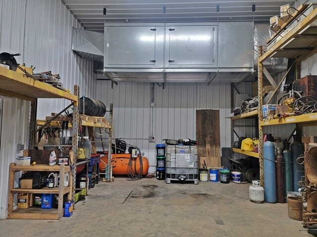 More Photos Of 705 N Main St, Loyal Industrial For Sale