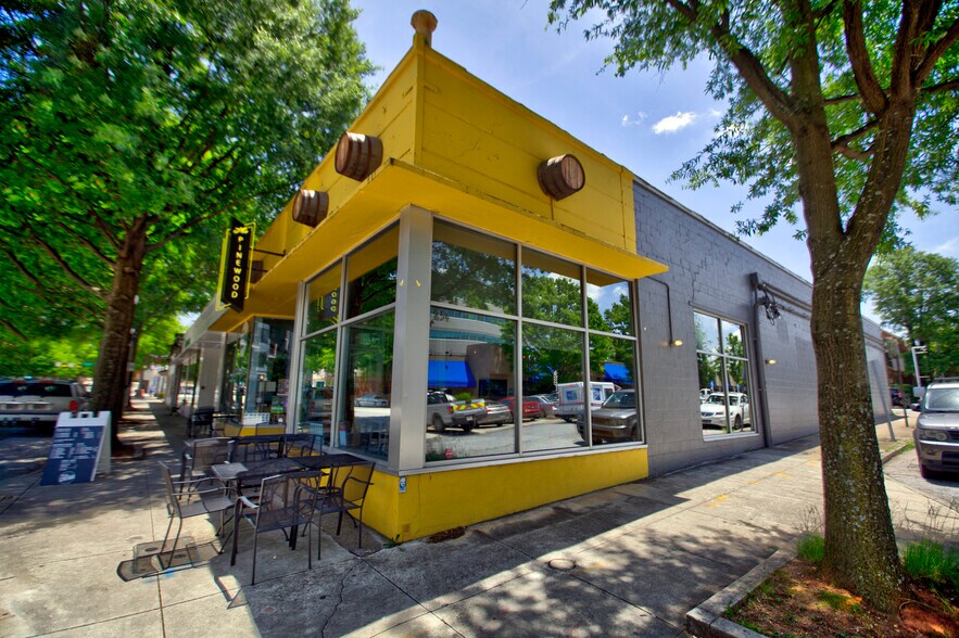 More Photos Of 246-254 W Ponce de Leon Ave, Decatur Storefront Retail Office For Lease