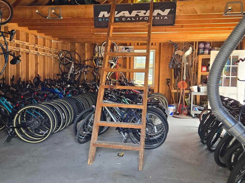 More Photos Of 302 Underpass Rd, Brewster Restaurant For Sale