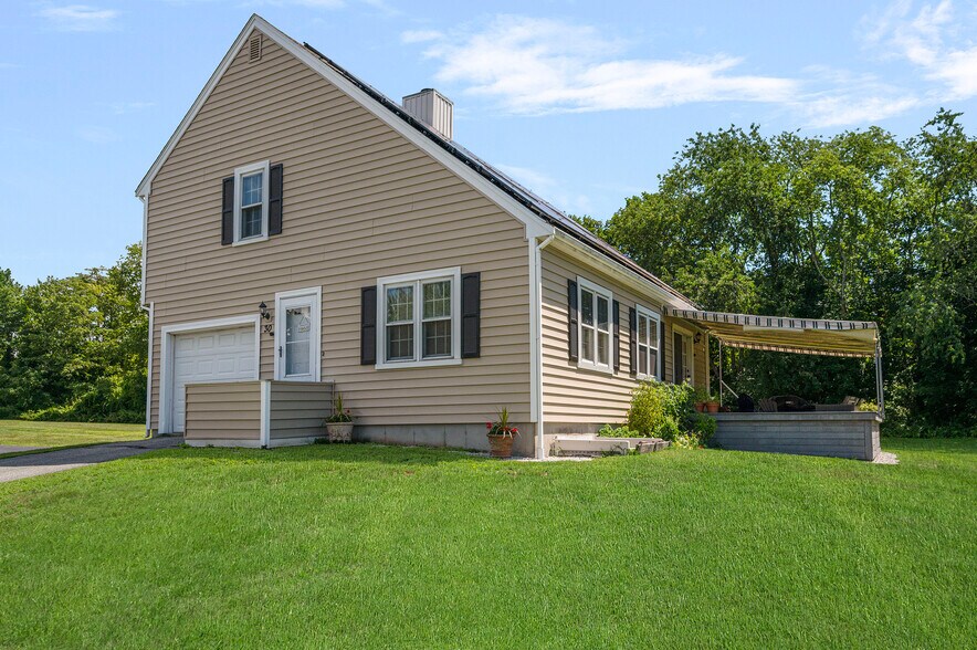 More Photos Of 46 Statue Way, Portsmouth Apartments For Sale