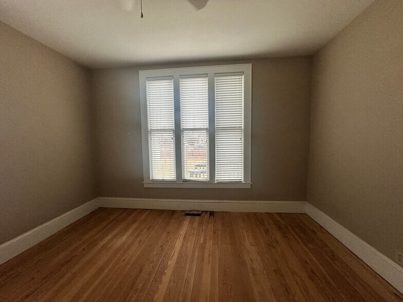 More Photos Of 103 Kelly Mill Rd, Cumming Office For Sale