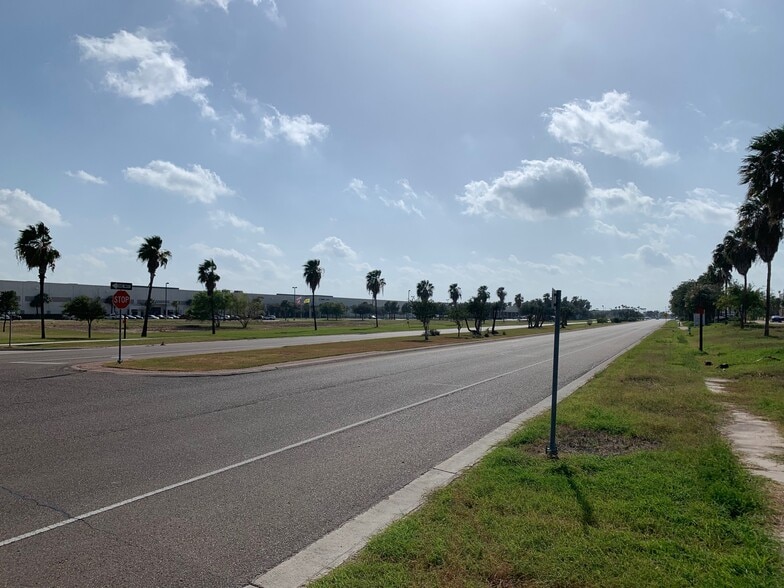 More Photos Of 5201 W Military Hwy, McAllen Land For Sale