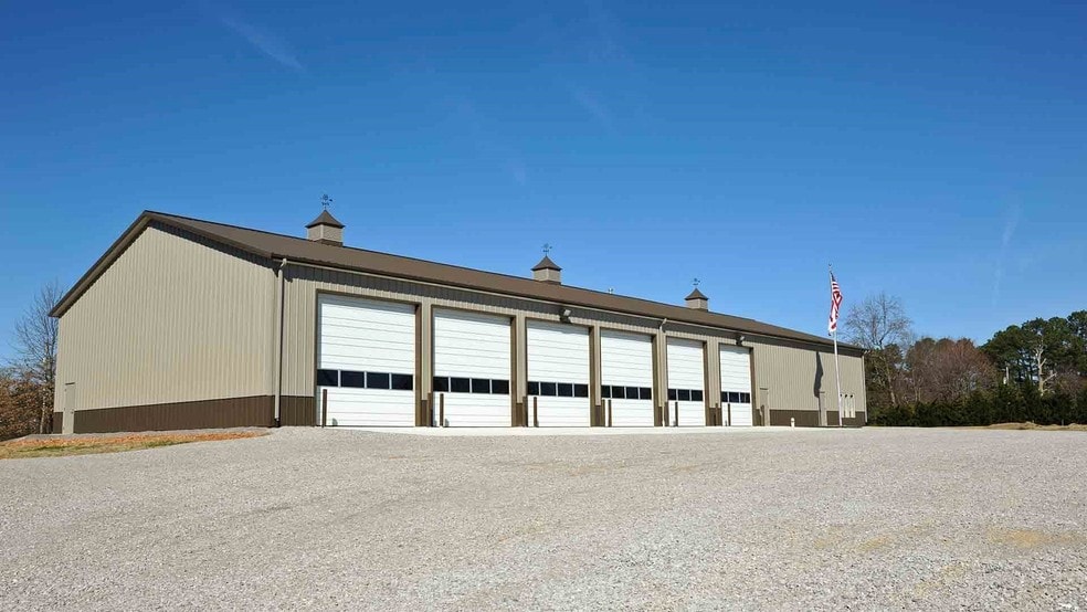 Primary Photo Of 12 Collins Ave, Plymouth Warehouse For Lease