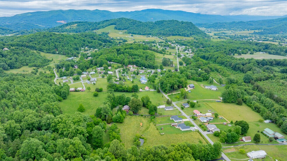 More Photos Of TBD Garrison Hollow Rd, Elizabethton Land For Sale