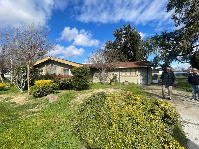 More Photos Of 3635 Calaveras Ave, Stockton Religious Facility For Sale