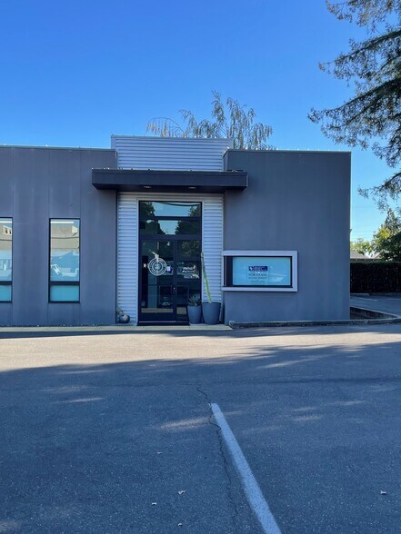 More Photos Of 1103 Trancas St, Napa Medical For Lease