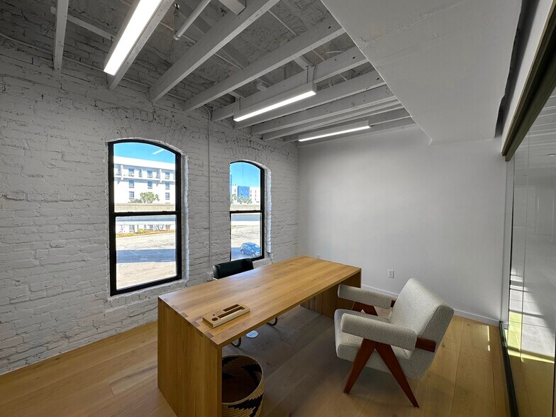 More Photos Of 1001 Kings Ave, Jacksonville Loft Creative Space For Lease