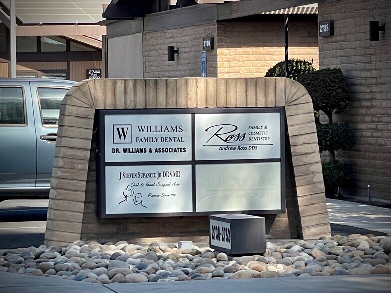 More Photos Of 2740 W Main St, Visalia Medical For Lease