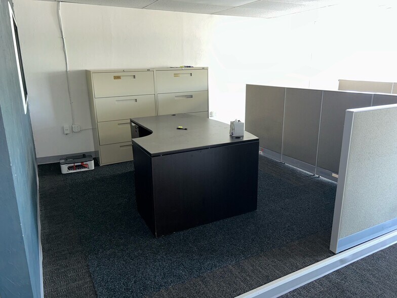 More Photos Of 1215 W Britton Rd, Oklahoma City Auto Dealership For Sale