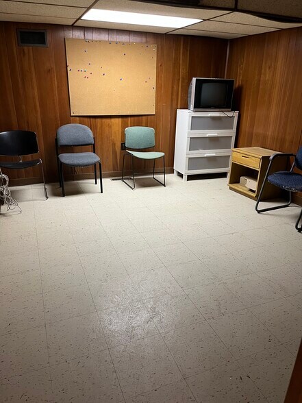 More Photos Of 365 Central Ct, Steubenville Religious Facility For Lease