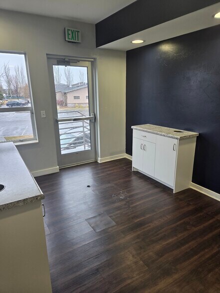 More Photos Of 1455 400 E Suite 3A, Logan Healthcare For Lease
