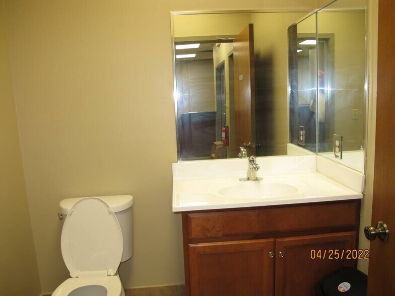 More Photos Of 4502 35th St, Orlando Office For Lease