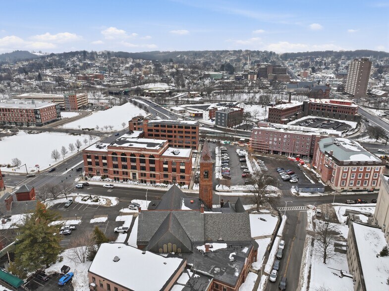 More Photos Of 6 Institute Rd, Worcester Office For Lease