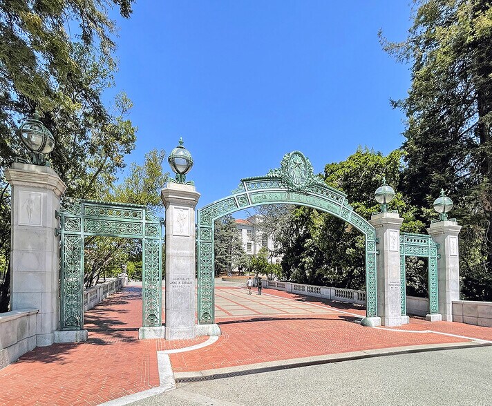 More Photos Of 2008-2012 Shattuck Ave, Berkeley Hotel For Lease