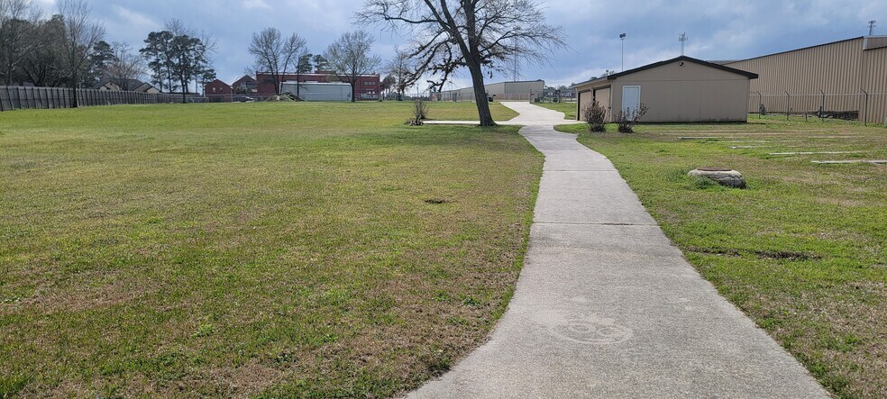 More Photos Of 844 Beach Walk Blvd, Conroe Land For Sale