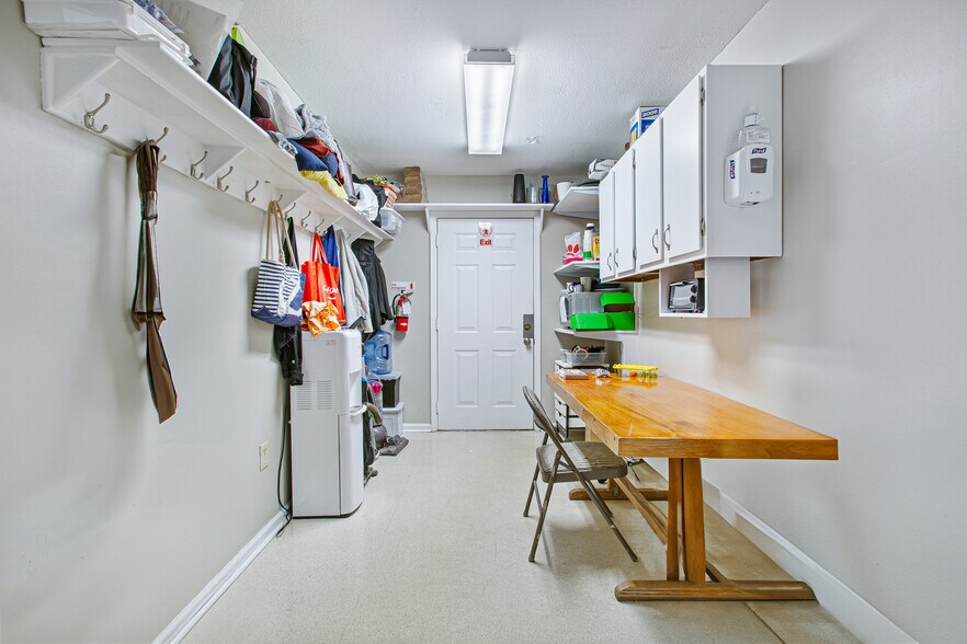 More Photos Of 924 Tall Pine Rd, Mount Pleasant Medical For Sale