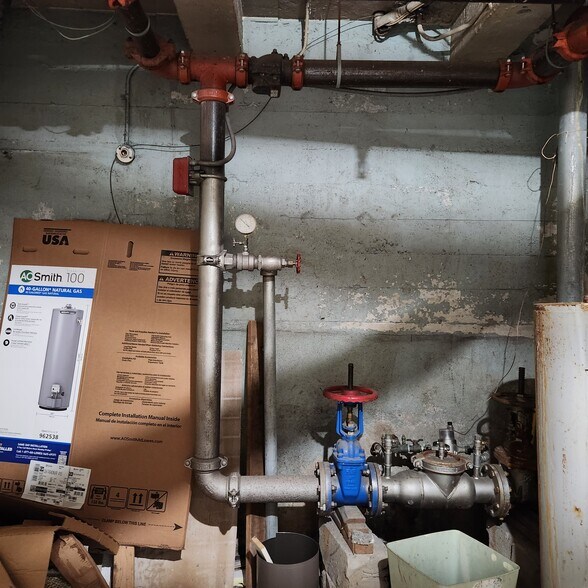 More Photos Of 7055 Terminal Sq, Upper Darby Township Medical For Sale