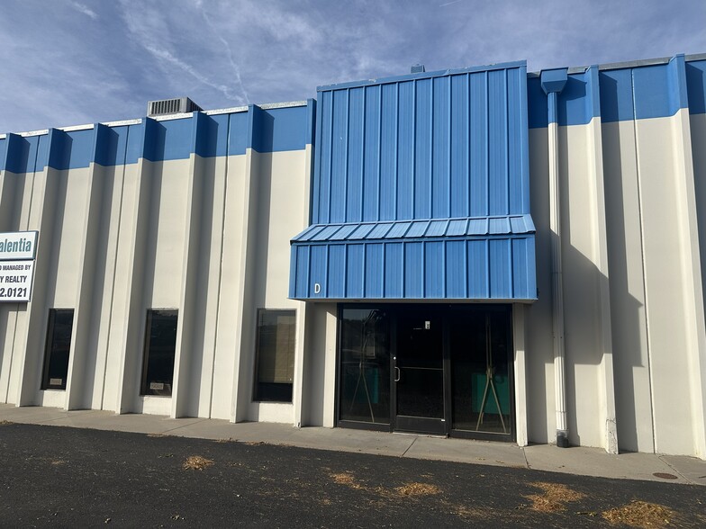 More Photos Of 2075 S Valentia St, Denver Warehouse For Lease