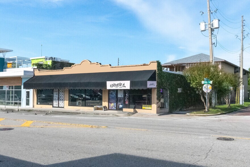 More Photos Of 2020 N Orange Ave, Orlando Storefront Retail Office For Sale