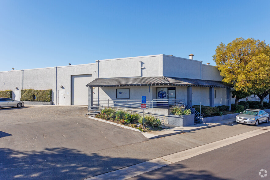 Primary Photo Of 2850 E 29th St, Long Beach Warehouse For Lease