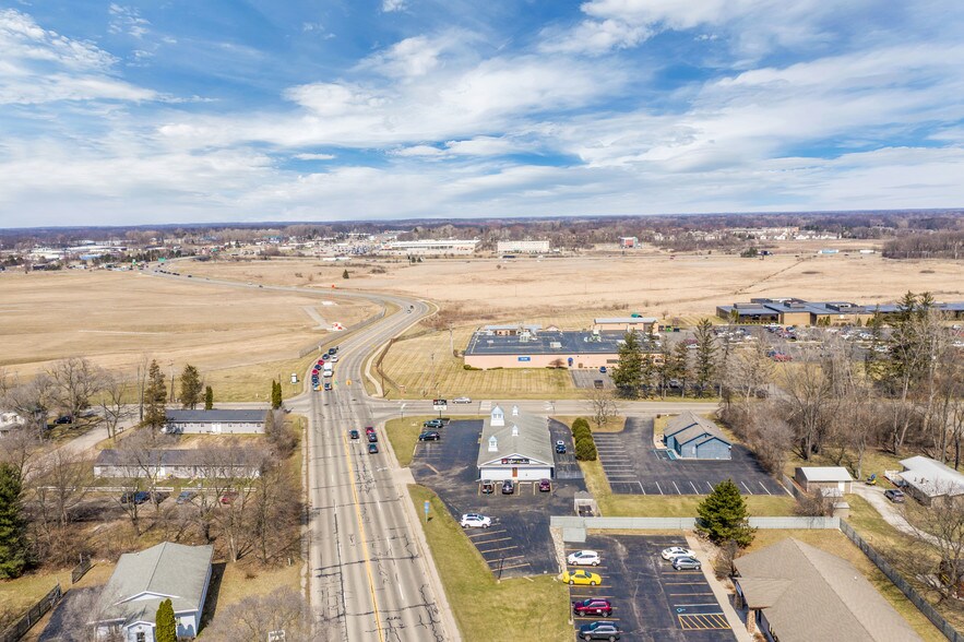 More Photos Of 1055 Laurence Ave, Jackson Freestanding For Sale