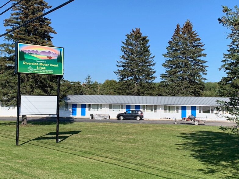 More Photos Of 563 Access Hwy, Caribou Hotel For Sale