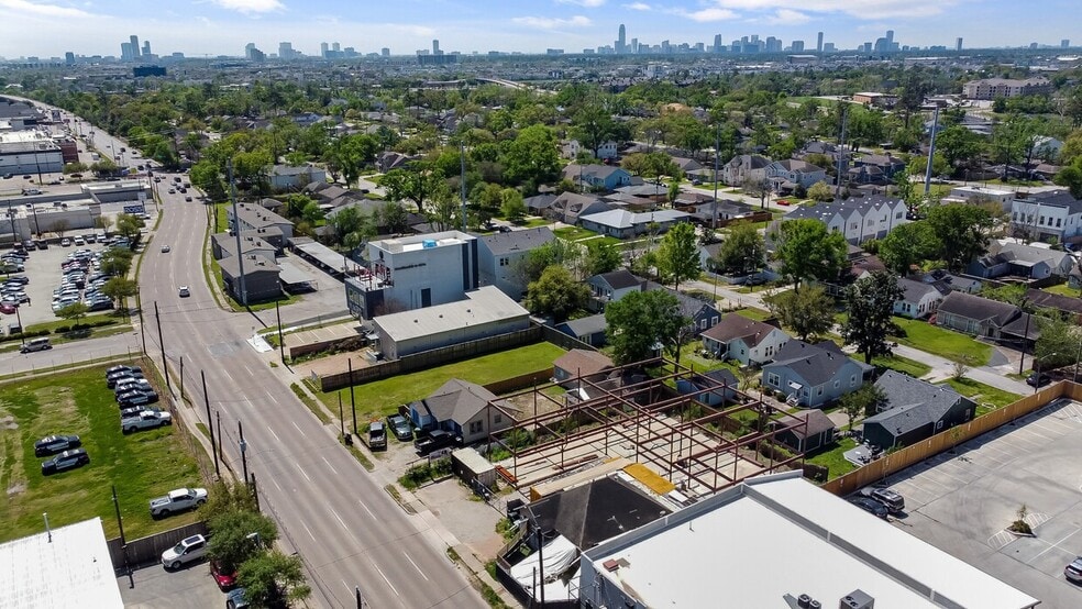 More Photos Of 1211 N Durham Dr, Houston Land For Sale