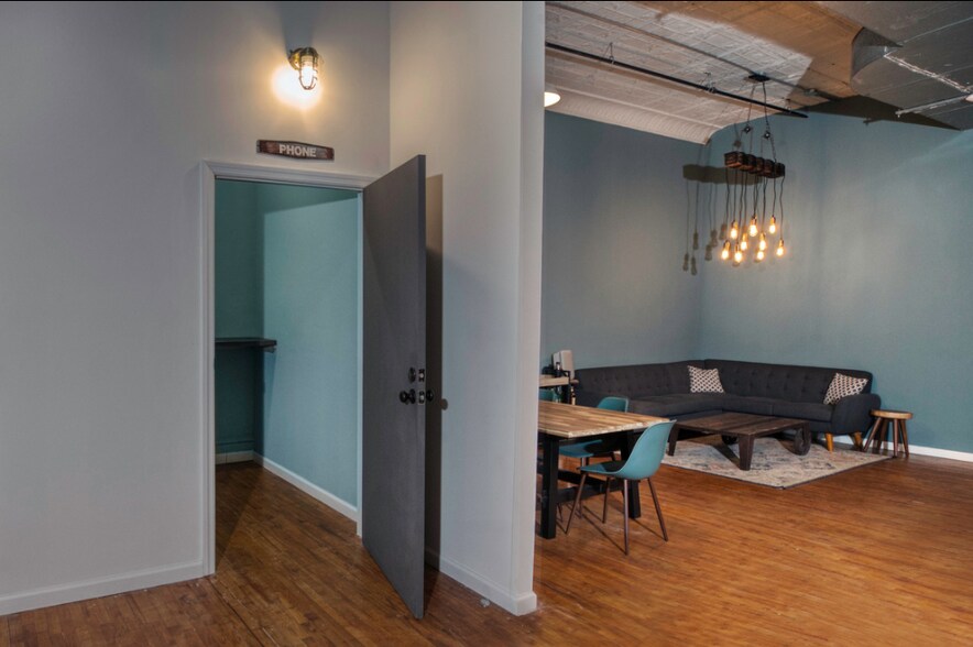 More Photos Of 447 Broadway, New York Loft Creative Space For Lease