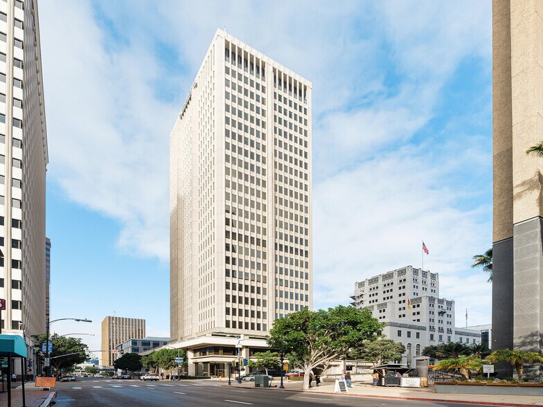 More Photos Of 530 B St, San Diego Office For Sale
