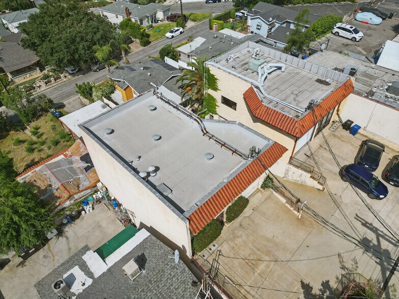 More Photos Of 3632 Foothill Blvd, La Crescenta Manufacturing For Sale