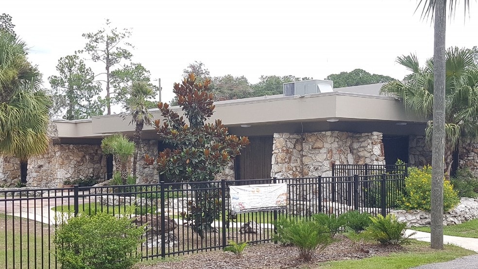 More Photos Of 207 NW 23rd Ave, Gainesville Medical For Sale