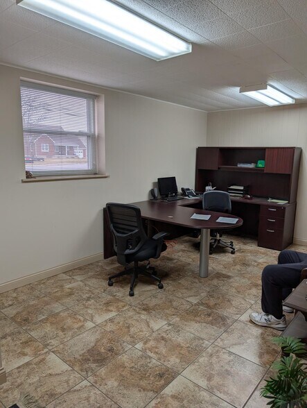 More Photos Of 211 W Main St, Russia Industrial For Sale