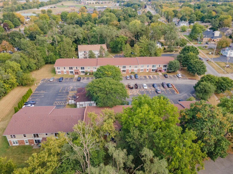 More Photos Of 604-620 E Grant Hwy, Marengo Apartments For Sale